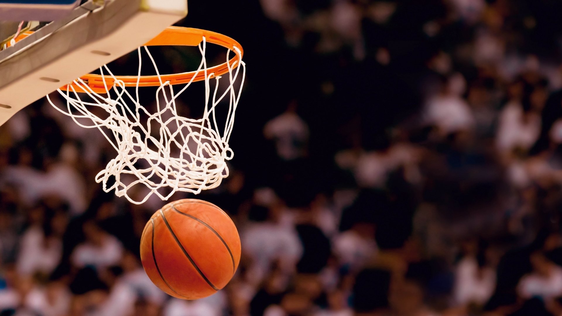 科尔多瓦主场淘汰,降级形势堪忧,科尔科瓦多